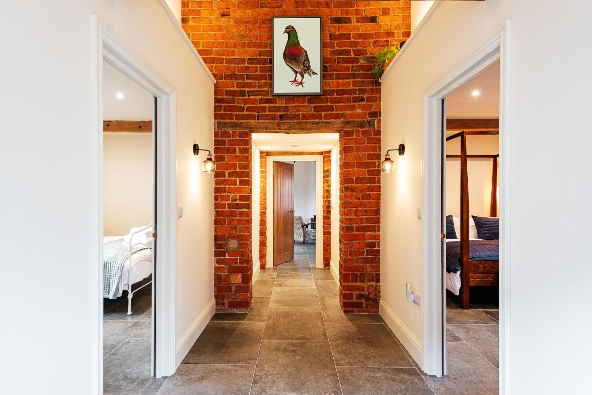 Pigeon House - Unique Barn With Private Garden, Hot Tub And Wood Burner Villa Shrewsbury Exterior photo