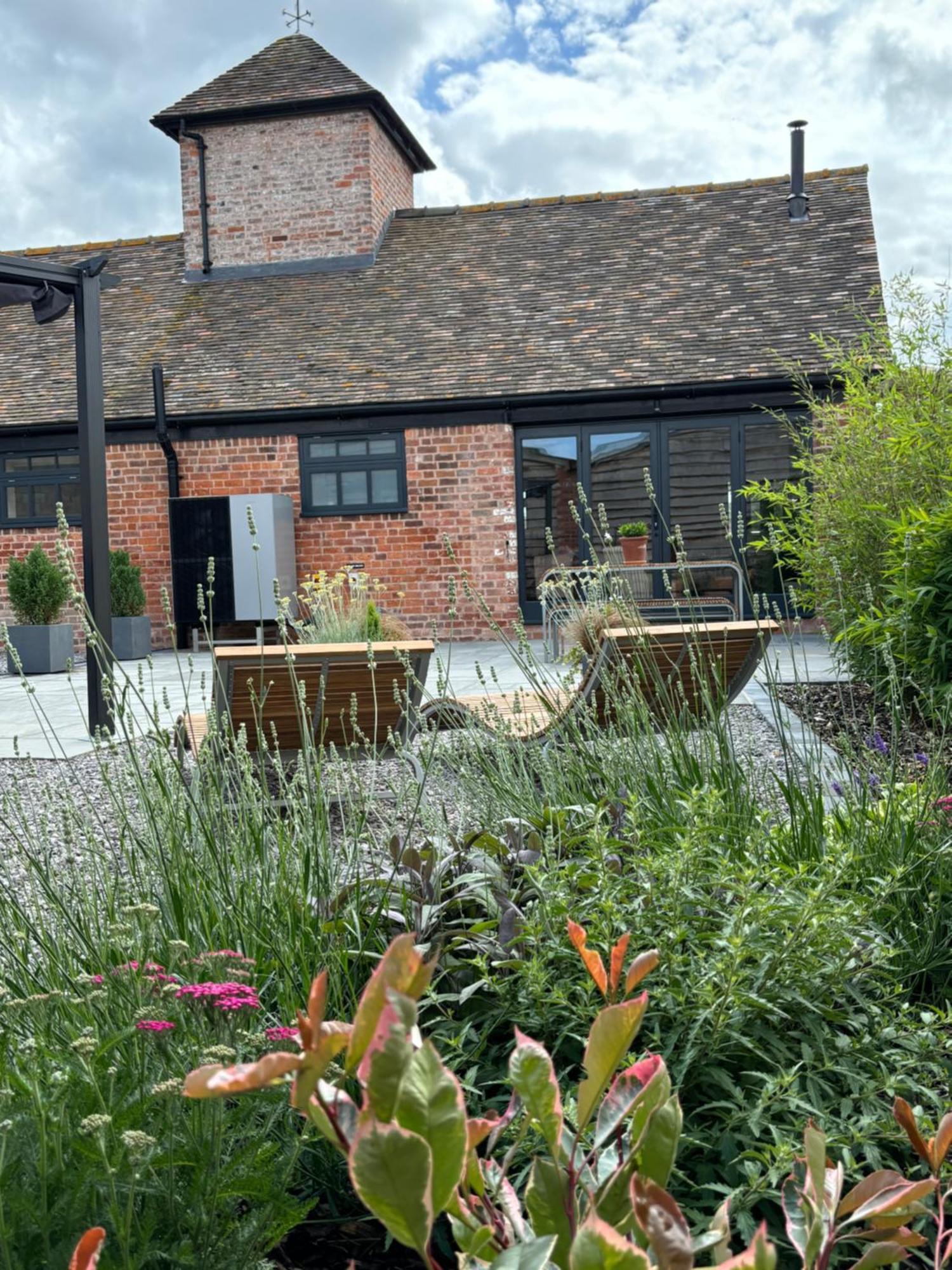 Pigeon House - Unique Barn With Private Garden, Hot Tub And Wood Burner Villa Shrewsbury Exterior photo